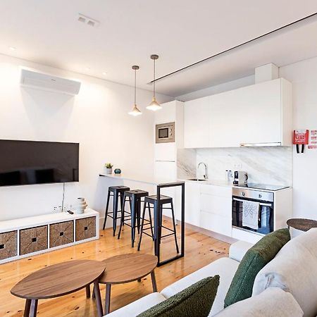Wonderful Duplex W Private Patio & Ac By Lovelystay OOporto Esterno foto
